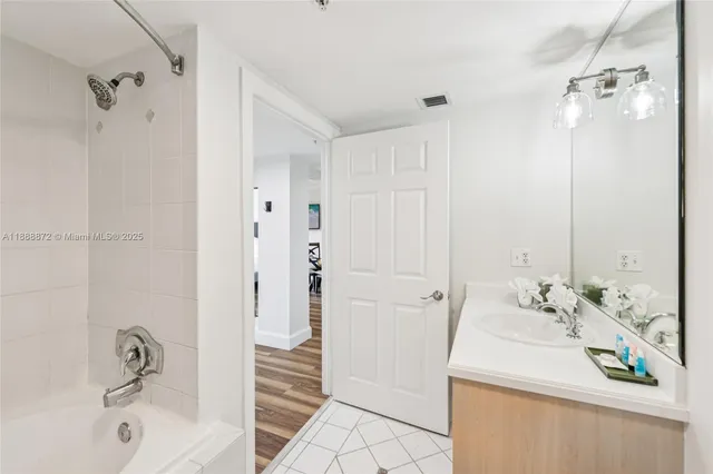 $614,000 | 2951 South Bayshore Drive, Unit 710, Miami, FL 33133