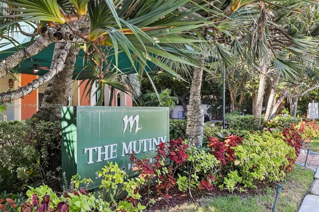 $614,000 | 2951 South Bayshore Drive, Unit 710, Miami, FL 33133