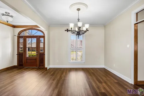 $489,999 | 4421 Lake Lawford Court, Baton Rouge, LA 70816