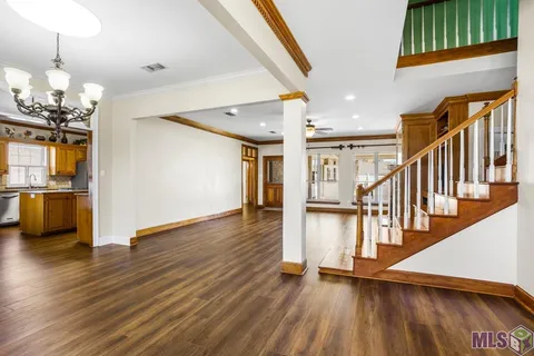 $489,999 | 4421 Lake Lawford Court, Baton Rouge, LA 70816