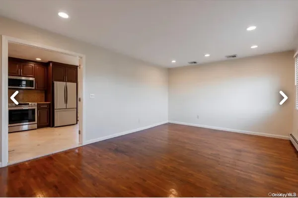 $3,650 | 171 Roslyn Road, Mineola, NY 11501