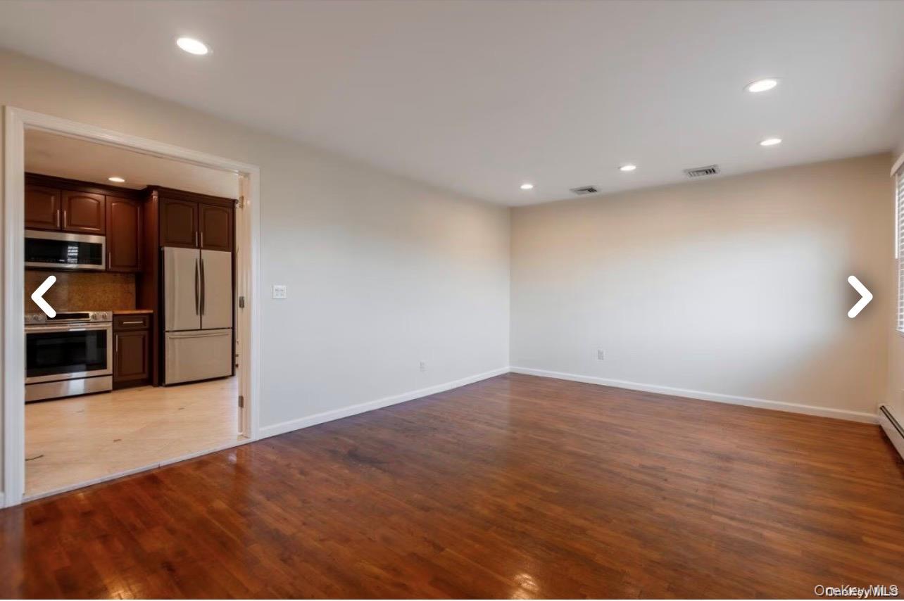 171 Roslyn Road Mineola, NY 11501 - Photo 6 of 12