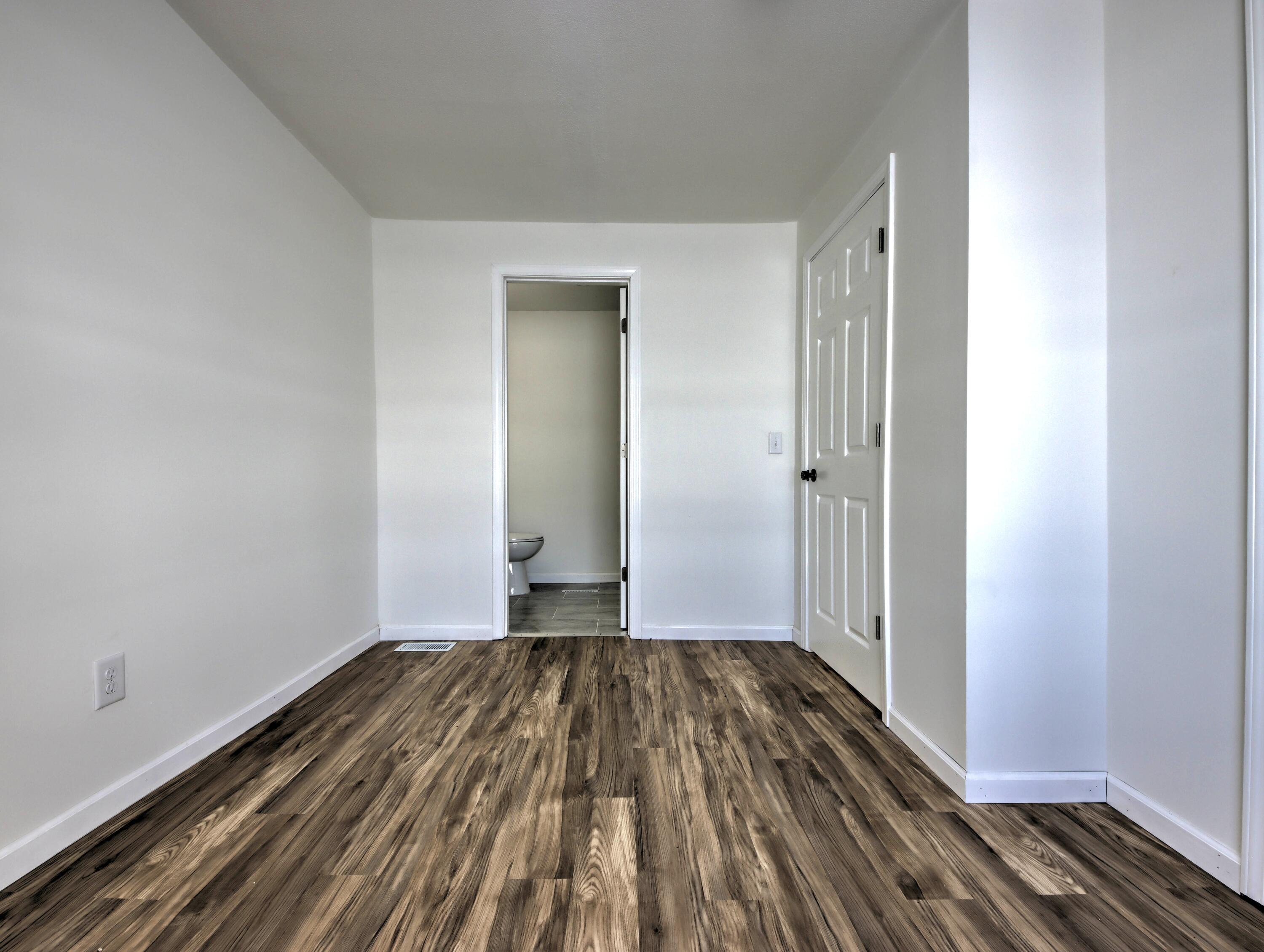 315 Holly Drive Walkerton, IN 46574 - Photo 13 of 33 3000x2261