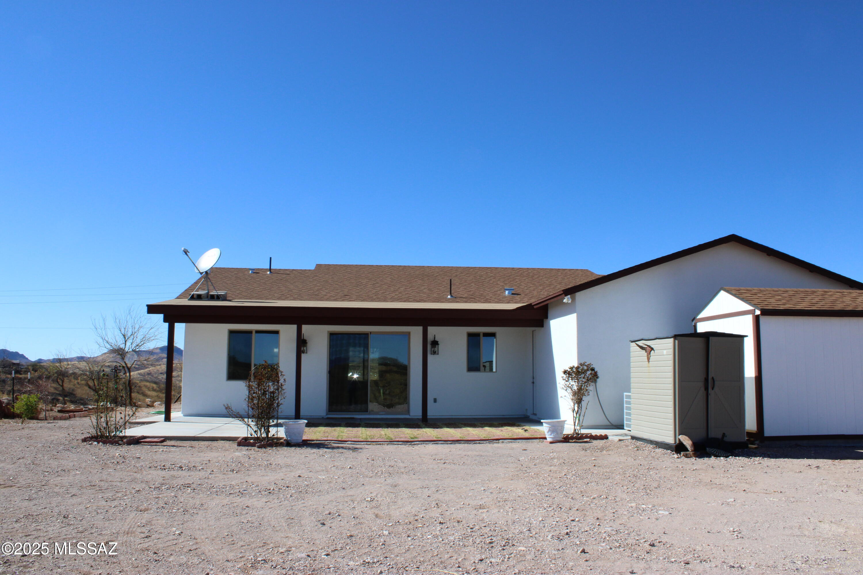 695 Calle Lukas Rio Rico, AZ 85648 - Photo 9 of 47 IMG_0887