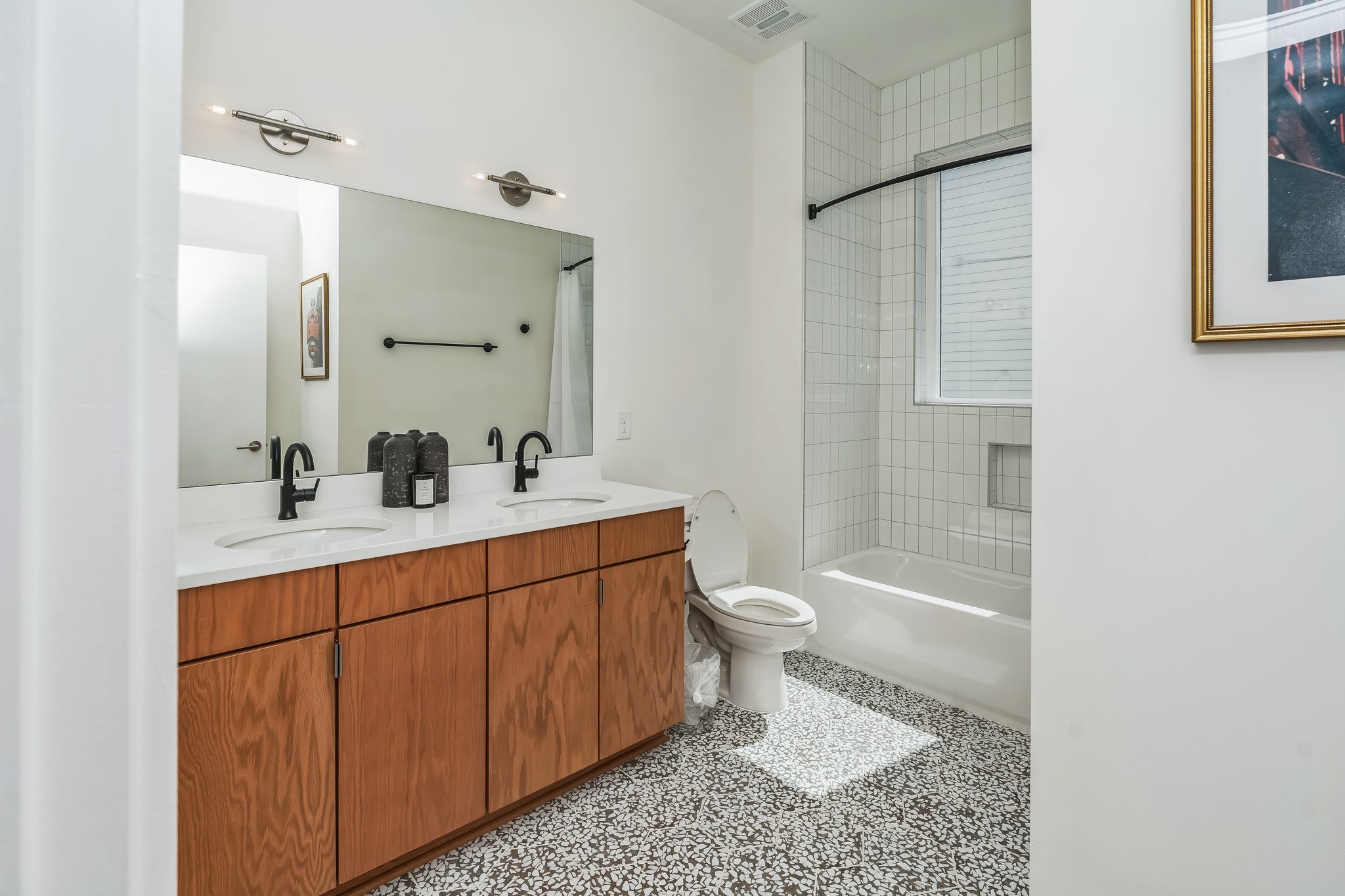 1310 Lischey Avenue, Unit 201 Nashville, TN 37207 - Photo 20 of 36