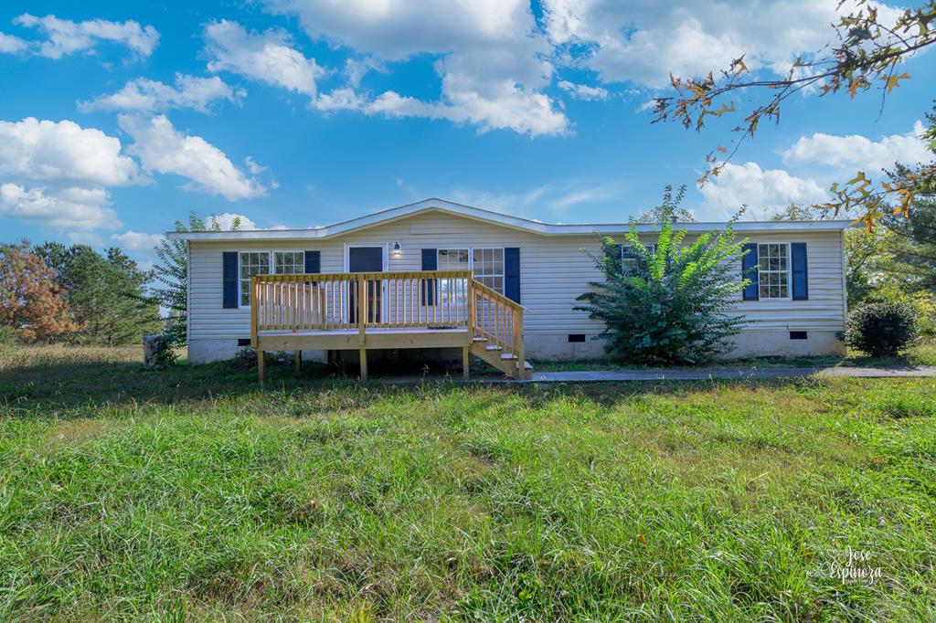 3240 Rauschenberg Road Northwest Dalton, GA 30721 - Photo 1 of 19 Main View
