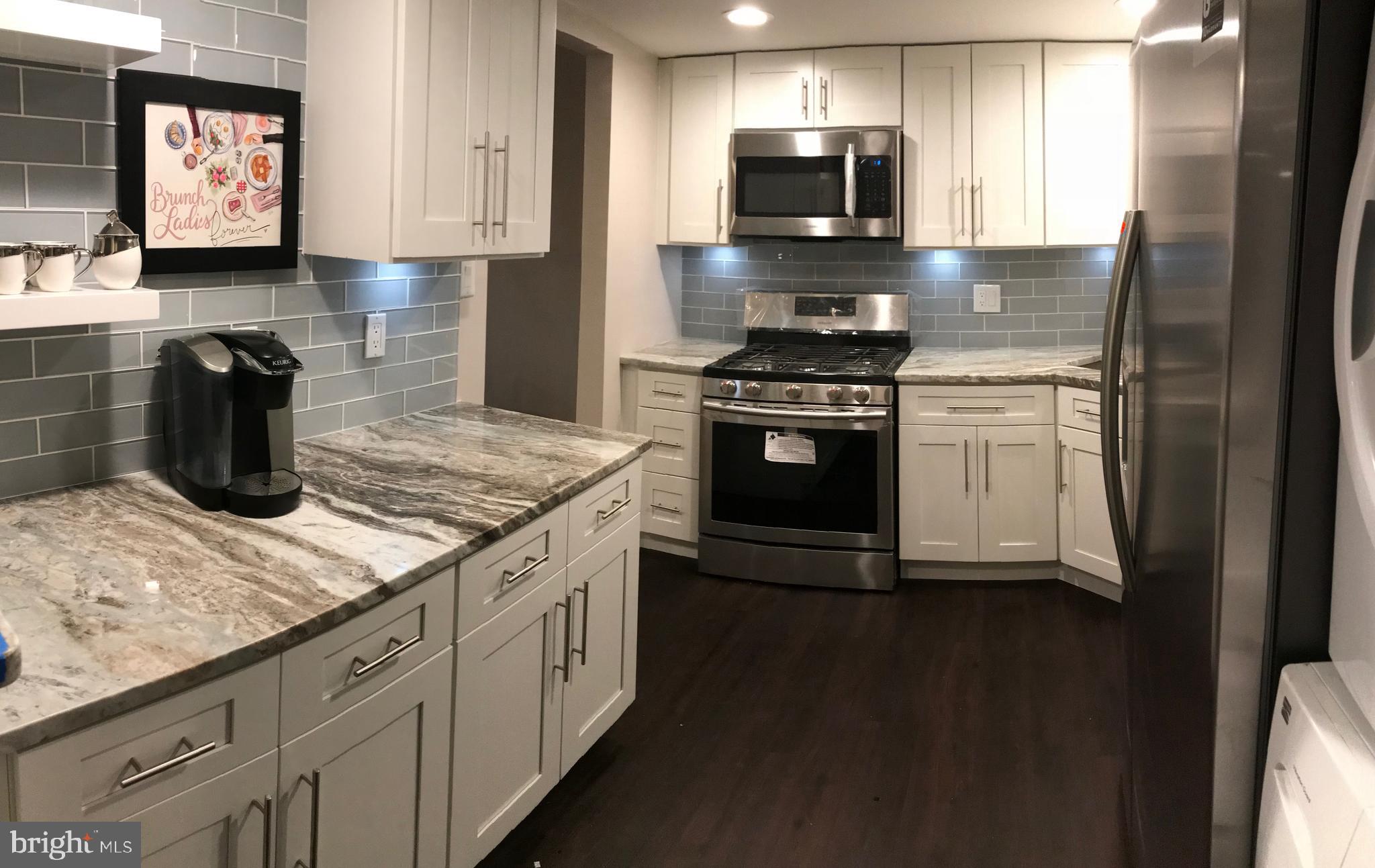 1542 Northgate Square, Unit 21B Reston, VA 20190 - Photo 1 of 37