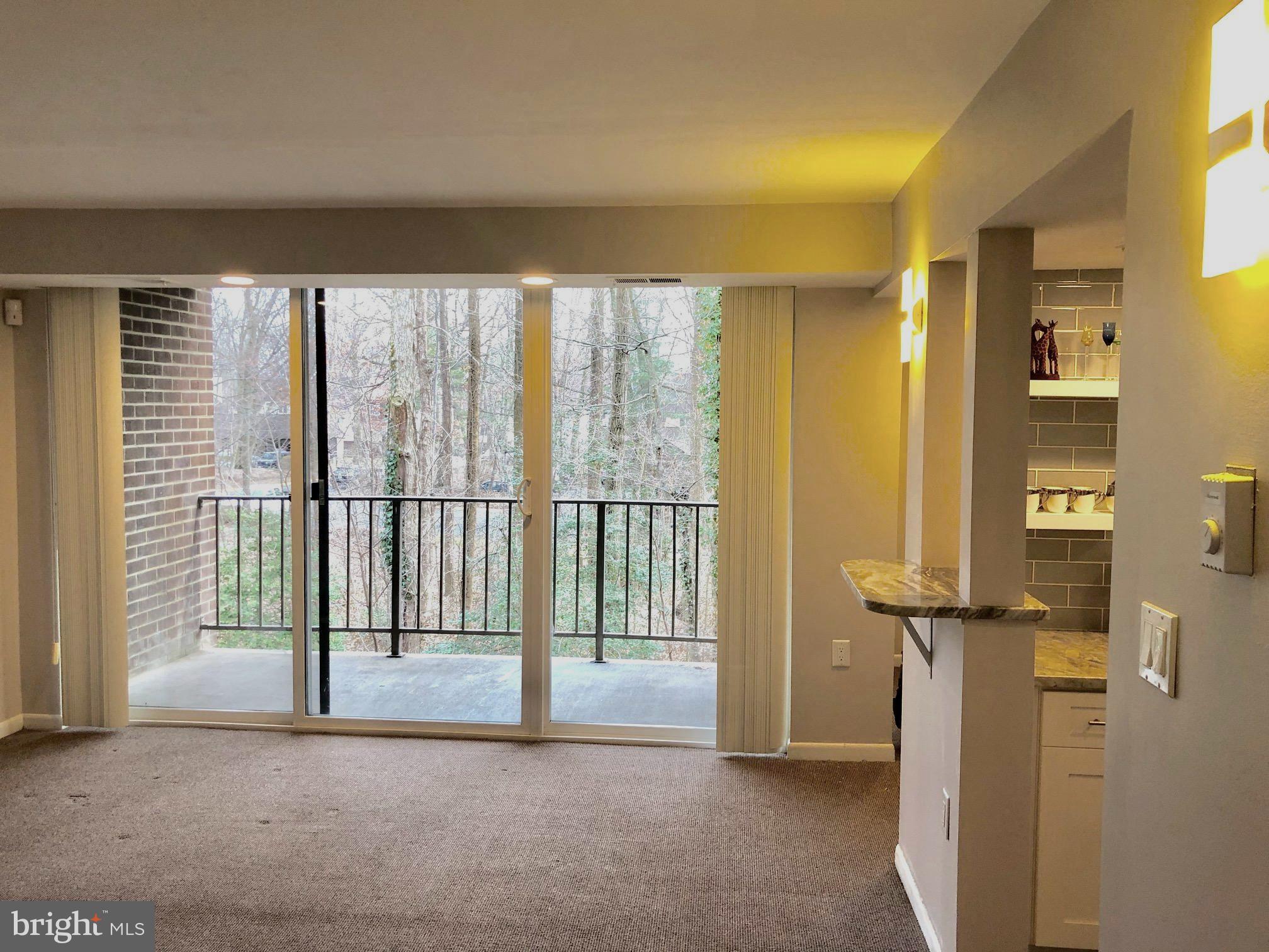 1542 Northgate Square, Unit 21B Reston, VA 20190 - Photo 20 of 37