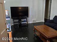 1335 Princeton Road Muskegon, MI 49441 - Photo 3 of 17 Living Room