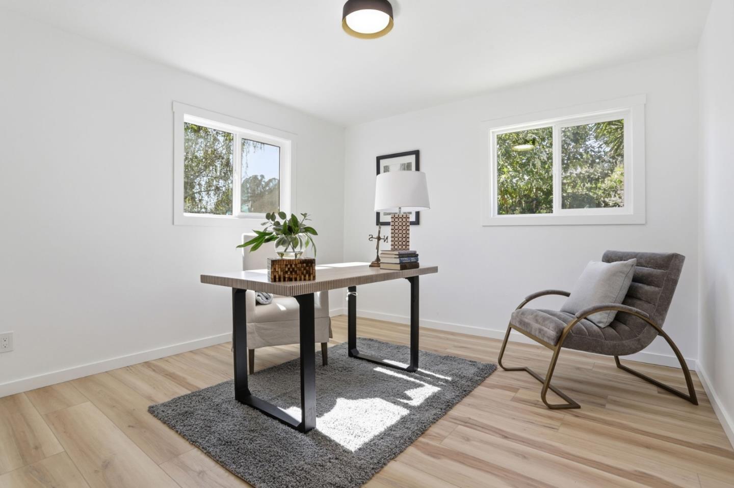 3233 Maplethorpe Lane Soquel, CA 95073 - Photo 25 of 35 a view of a workspace with furniture