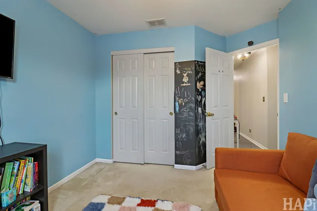 $420,000 | 902 Huntington Drive, Unit 902, Elk Grove Village, IL 60007