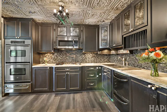 $420,000 | 902 Huntington Drive, Unit 902, Elk Grove Village, IL 60007