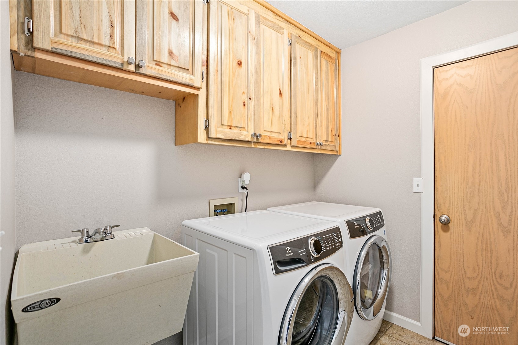 20903 Happy Valley Road Stanwood, WA 98292 - Photo 22 of 38 Gallery Image 22