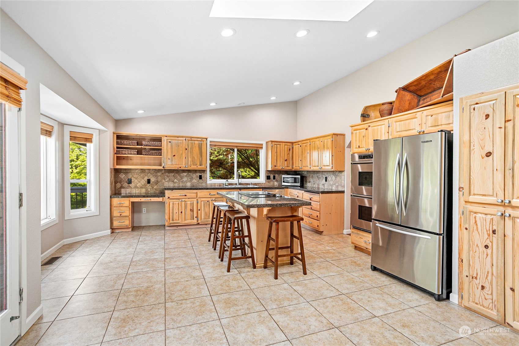 20903 Happy Valley Road Stanwood, WA 98292 - Photo 10 of 38 Gallery Image 10