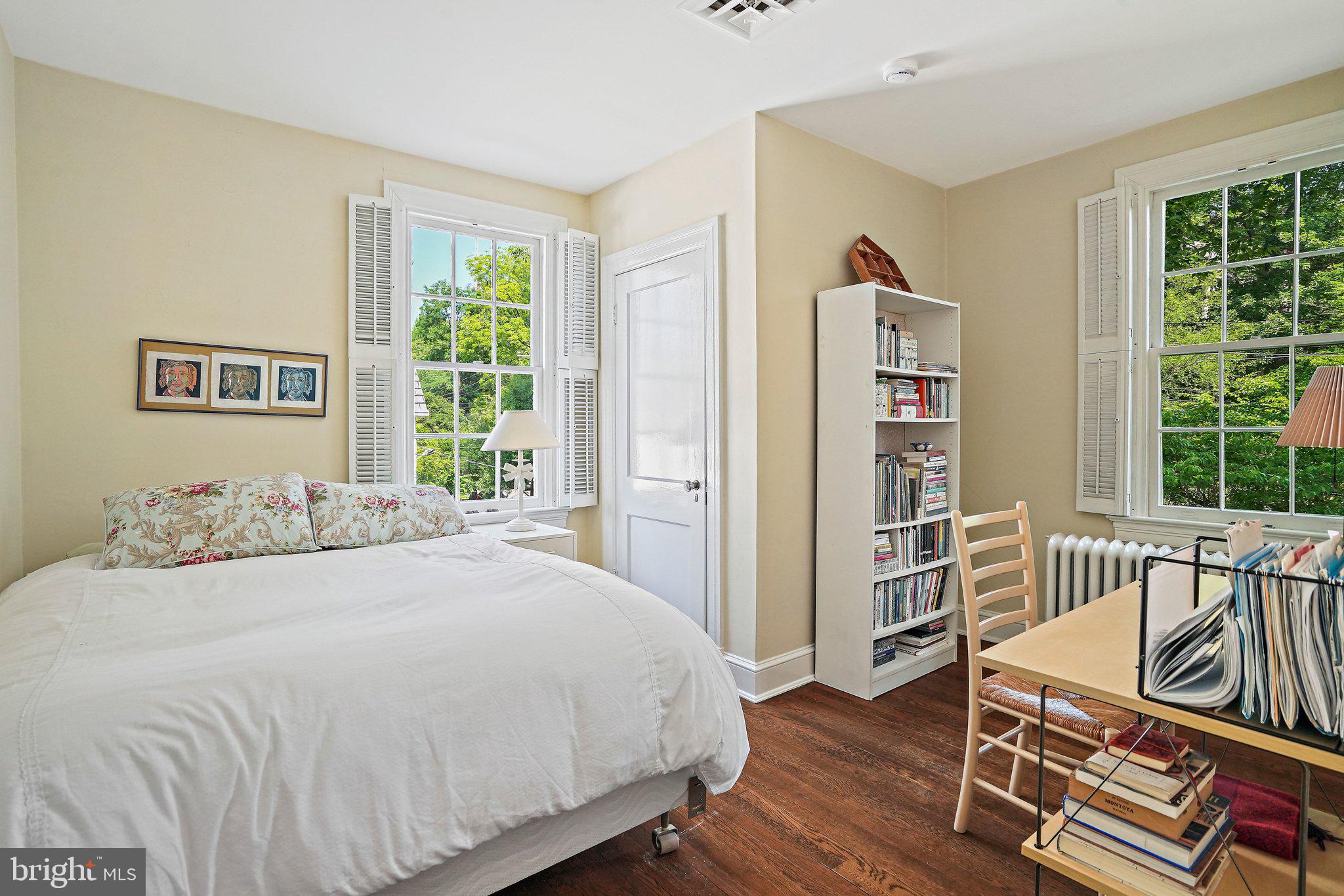 3612 Albemarle Street Northwest Washington, DC 20008 - Photo 23 of 42