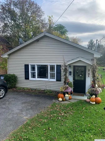 $139,000 | 81 Cauterskill Avenue, Catskill, NY 12414