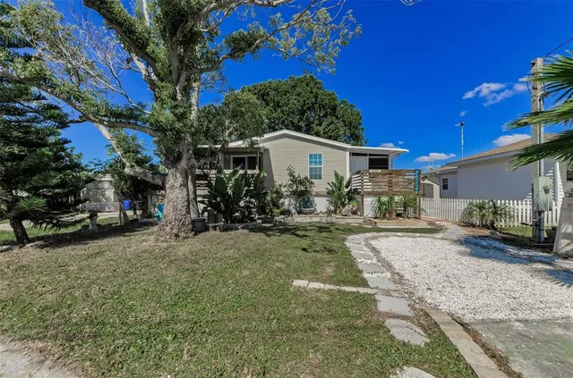 a view of a storage & utility room