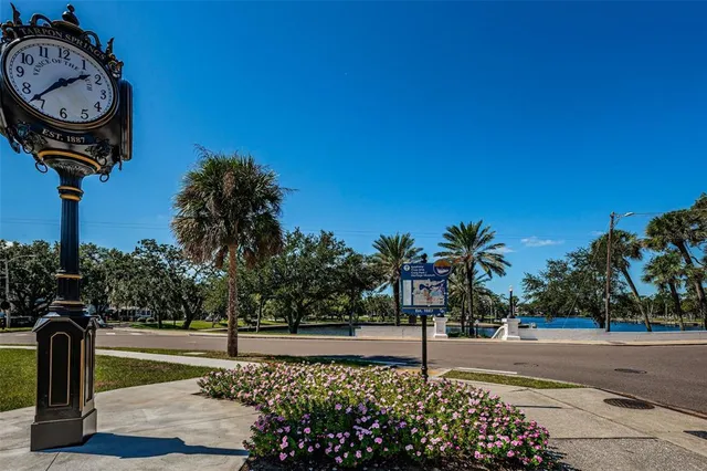 $179,900 | 711 Driftwood Lane, Tarpon Springs, FL 34689