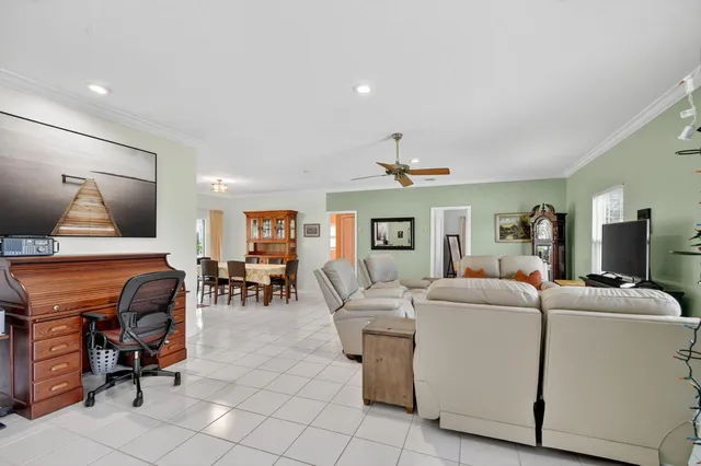 $799,900 | 224 Orange Tree Drive, Atlantis, FL 33462