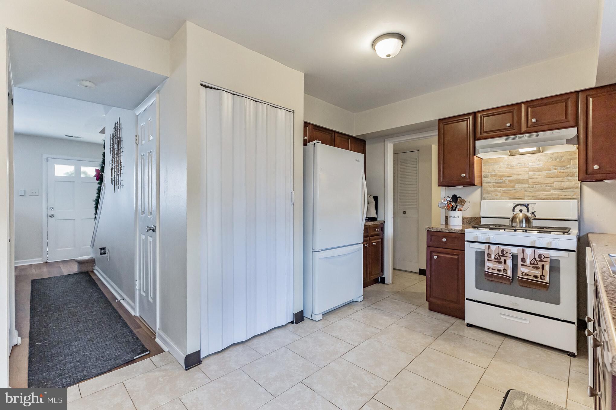 1609 Bryant Place Clementon, NJ 08021 - Photo 14 of 30 Gallery Image 14