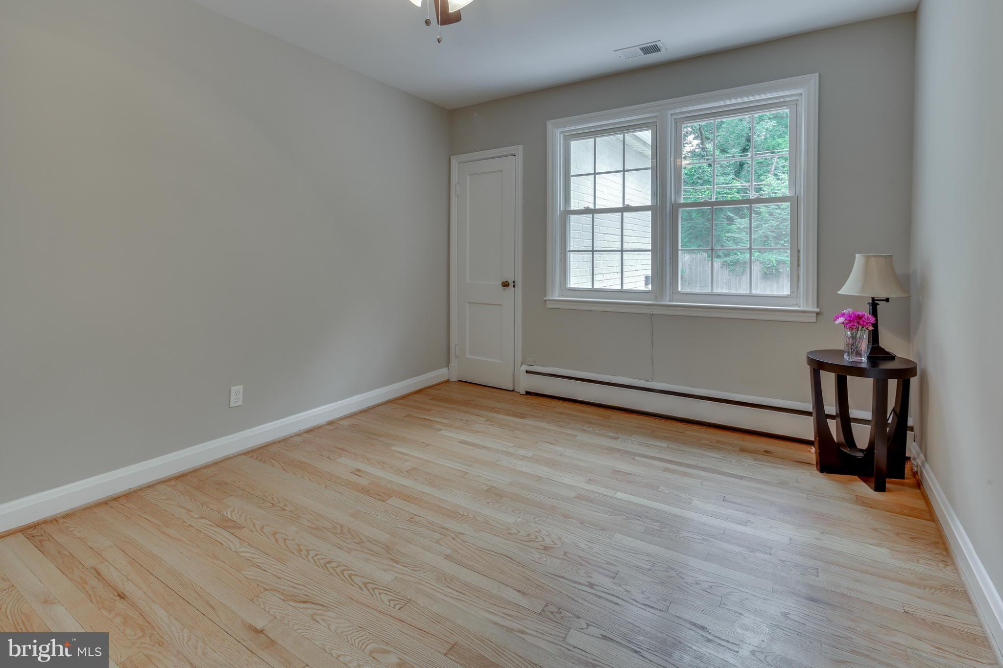 24 Dungarrie Road Catonsville, MD 21228 - Photo 14 of 25 Bedroom