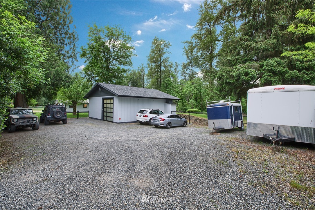 22218 Southeast Bain Road Renton, WA 98058 - Photo 22 of 23 Gallery Image 22