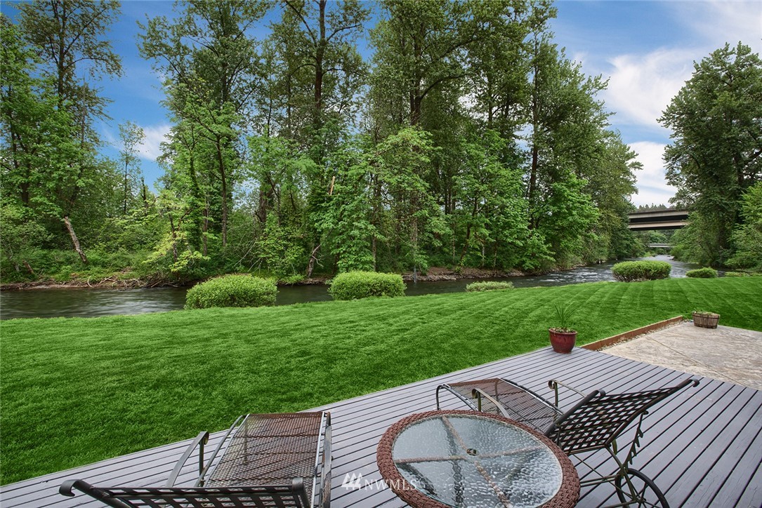 22218 Southeast Bain Road Renton, WA 98058 - Photo 4 of 23 Gallery Image 4