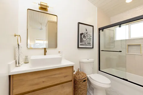 $1,595,000 | 1405 Limu Drive, Carpinteria, CA 93013