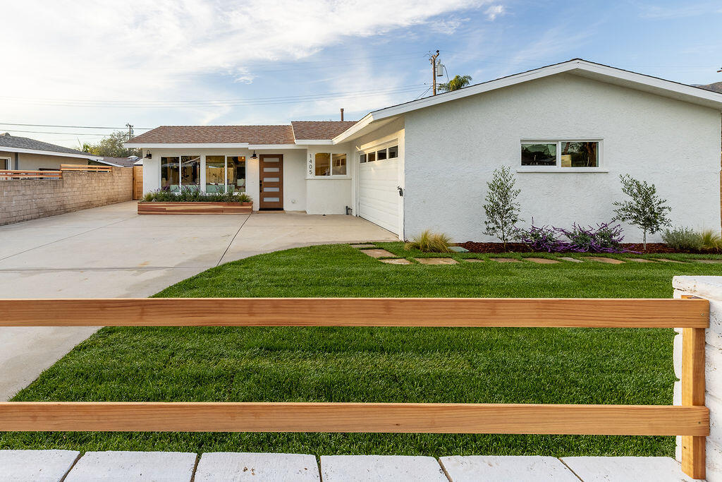 1405 Limu Drive Carpinteria, CA 93013 - Photo 19 of 19 Limu-2932