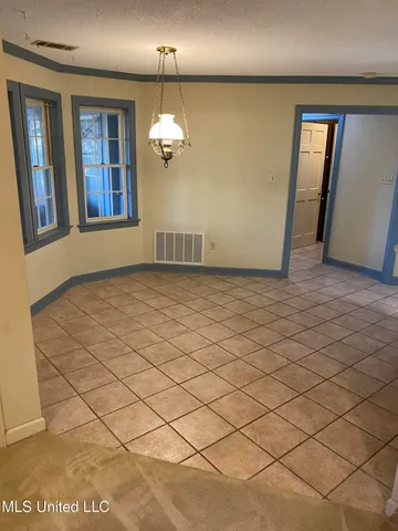 $260,000 | 622 Aubrey Circle North, Greenwood, MS 38930