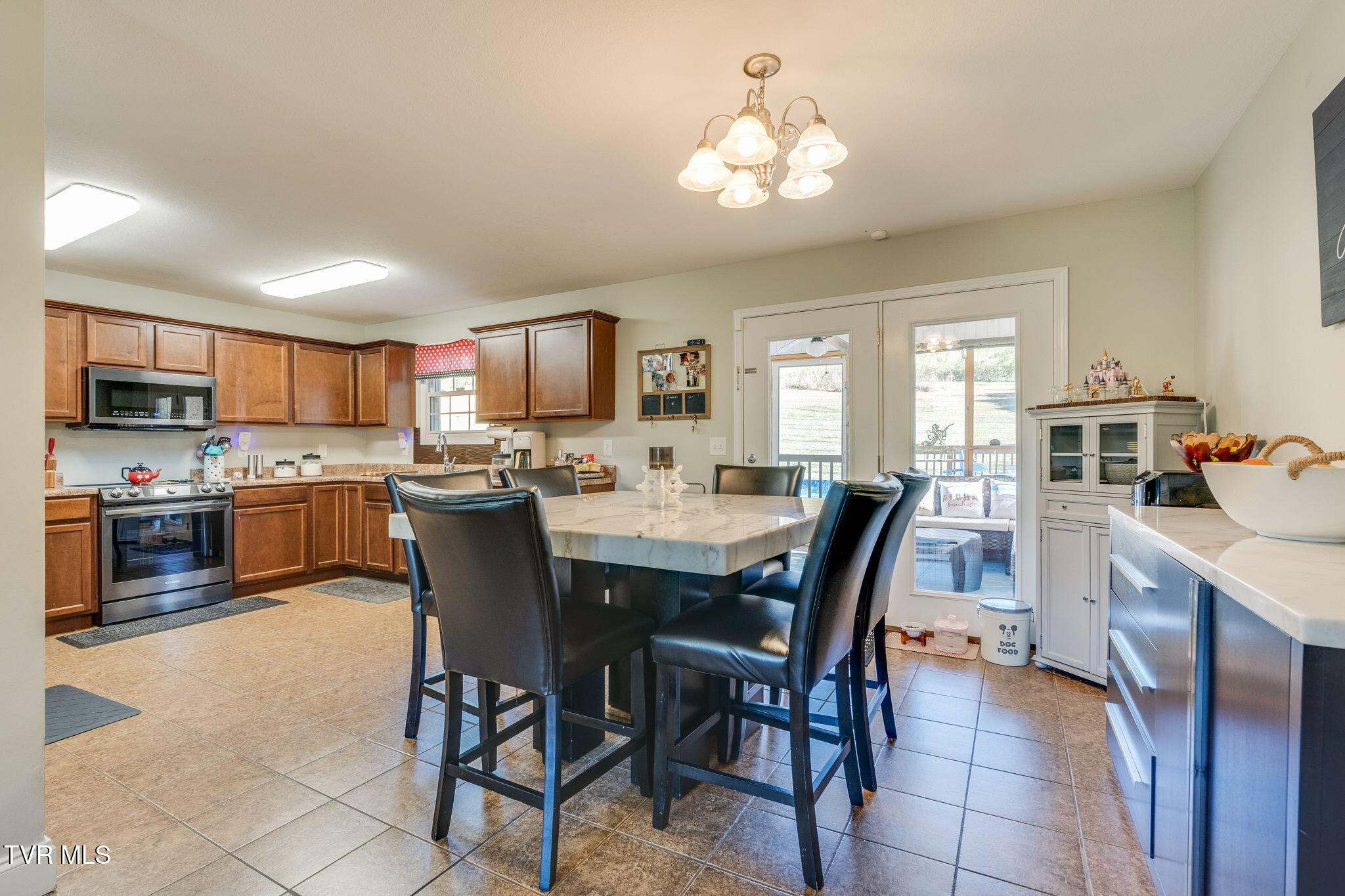 158 Slate Hill Road Telford, TN 37690 - Photo 6 of 26 006