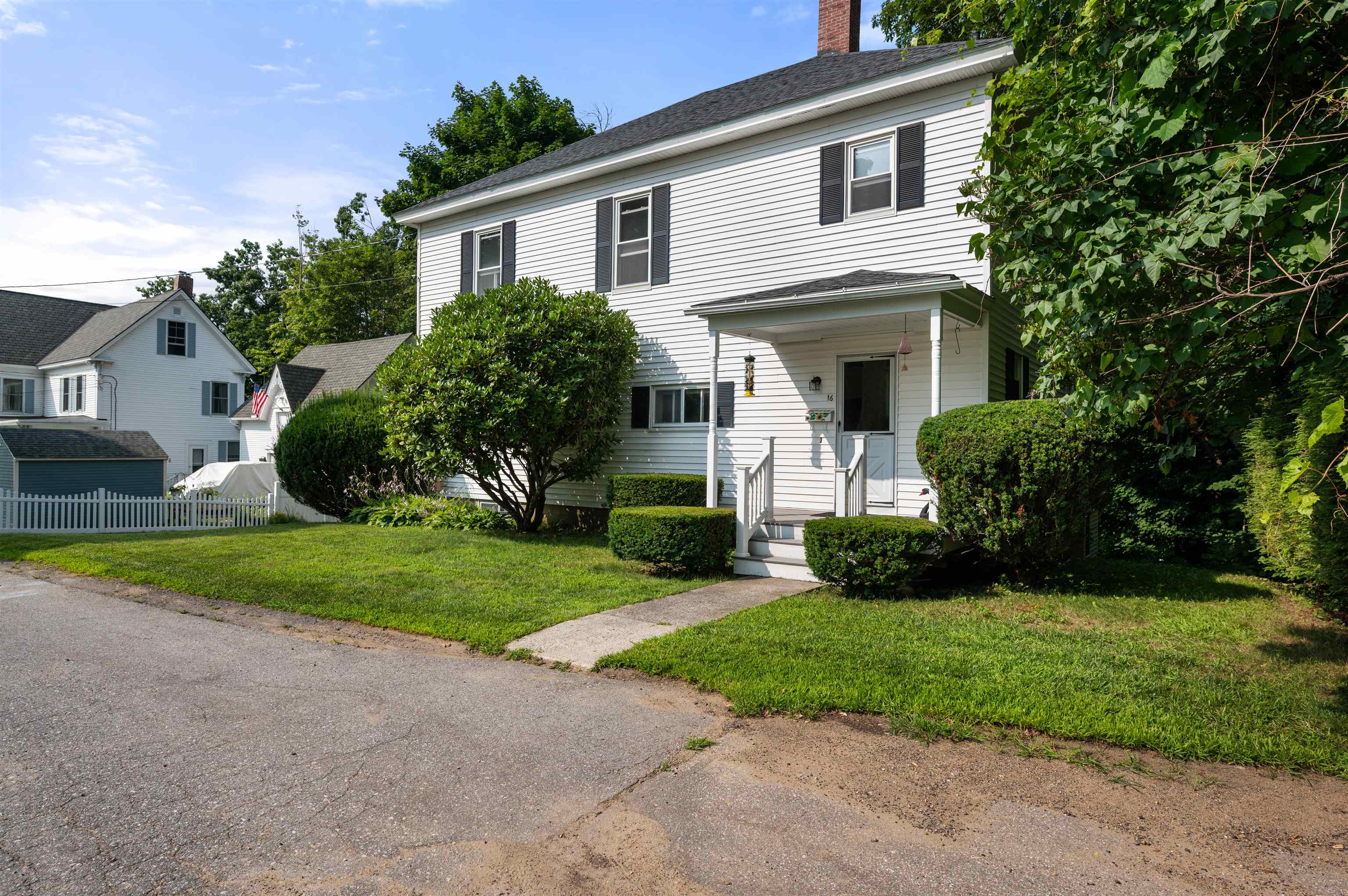16 Madison Street Laconia, NH 03246 - Photo 2 of 35