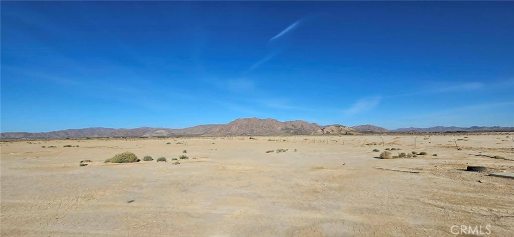 14888 Huff Road Lucerne Valley, CA 92356 - Photo 4 of 7