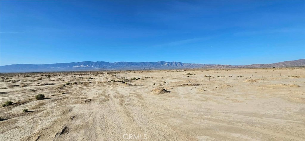 14888 Huff Road Lucerne Valley, CA 92356 - Photo 5 of 7