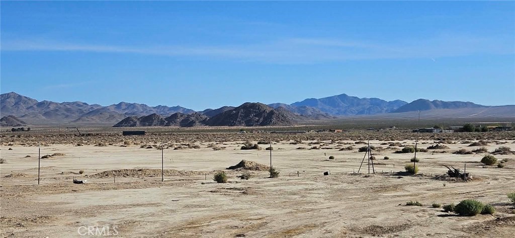 14888 Huff Road Lucerne Valley, CA 92356 - Photo 6 of 7