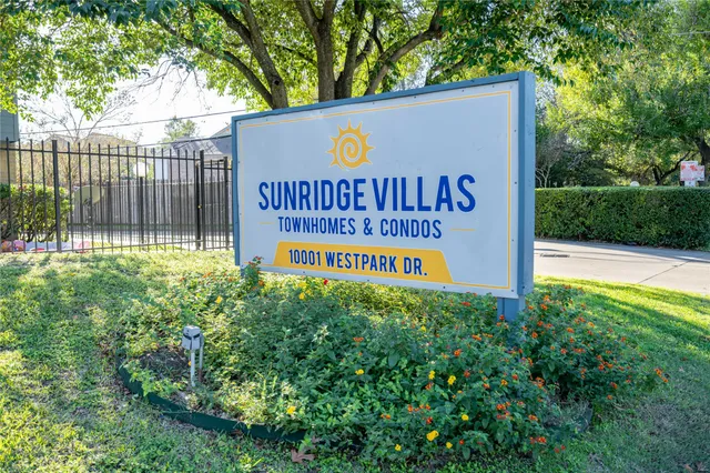 $1,300 | 10001 Westpark Drive, Unit 79, Houston, TX 77042