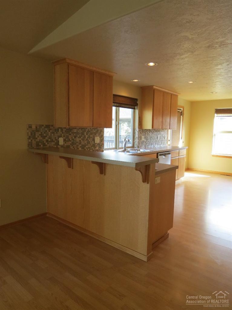 1232 Southwest Rimrock Way Redmond, OR 97756 - Photo 9 of 24 Additional Photo