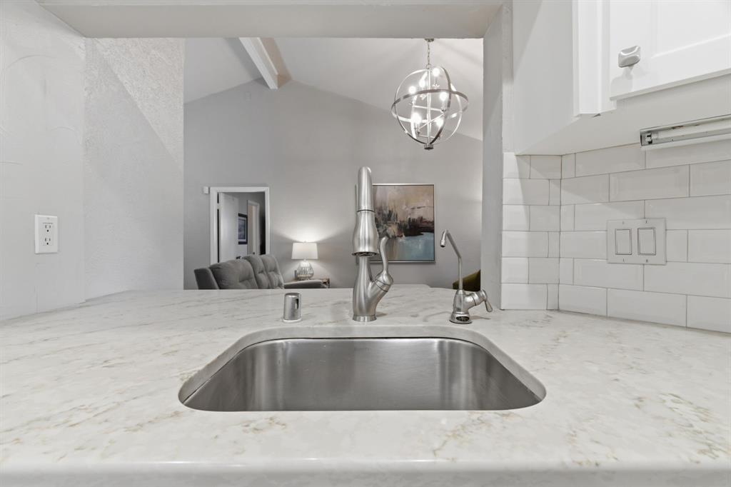 777 Custer Road, Unit 224 Richardson, TX 75080 - Photo 11 of 37