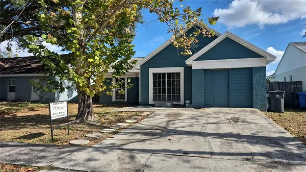$2,550 | 8227 Clermont Street, Tampa, FL 33637