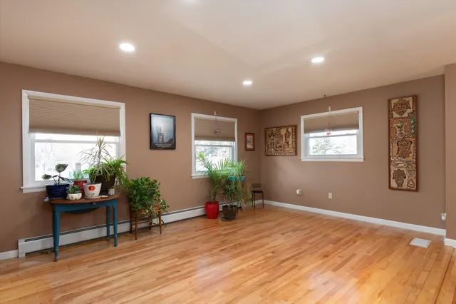 $449,000 | 10 Spruce Lane, Barre Town, VT 05641