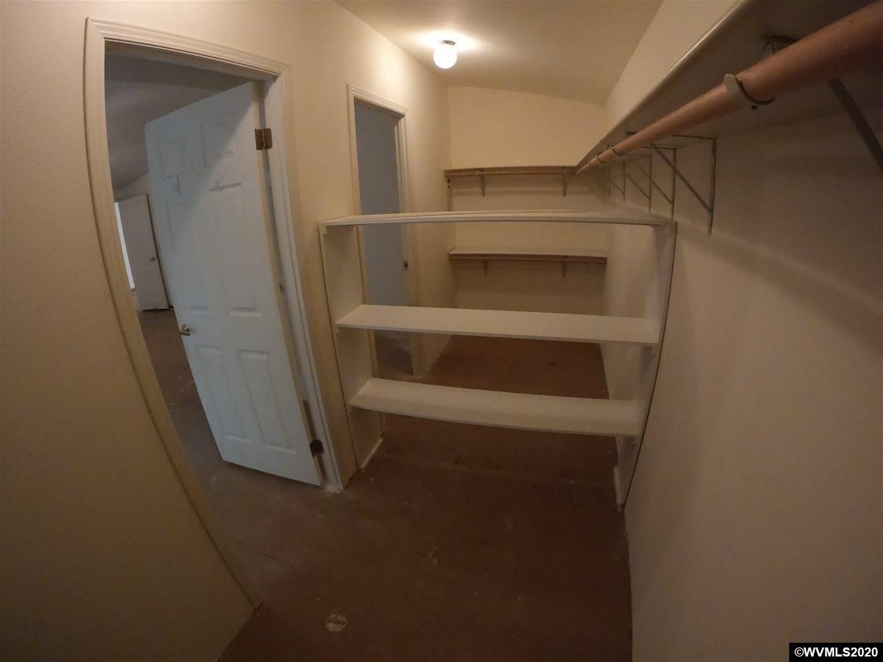 2490 Reuben Boise Road Dallas, OR 97338 - Photo 17 of 42