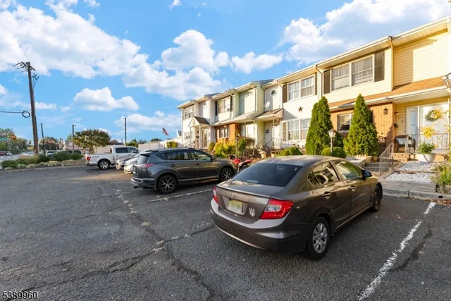 $340,000 | 11 Kyle Street, Manville, NJ 08835