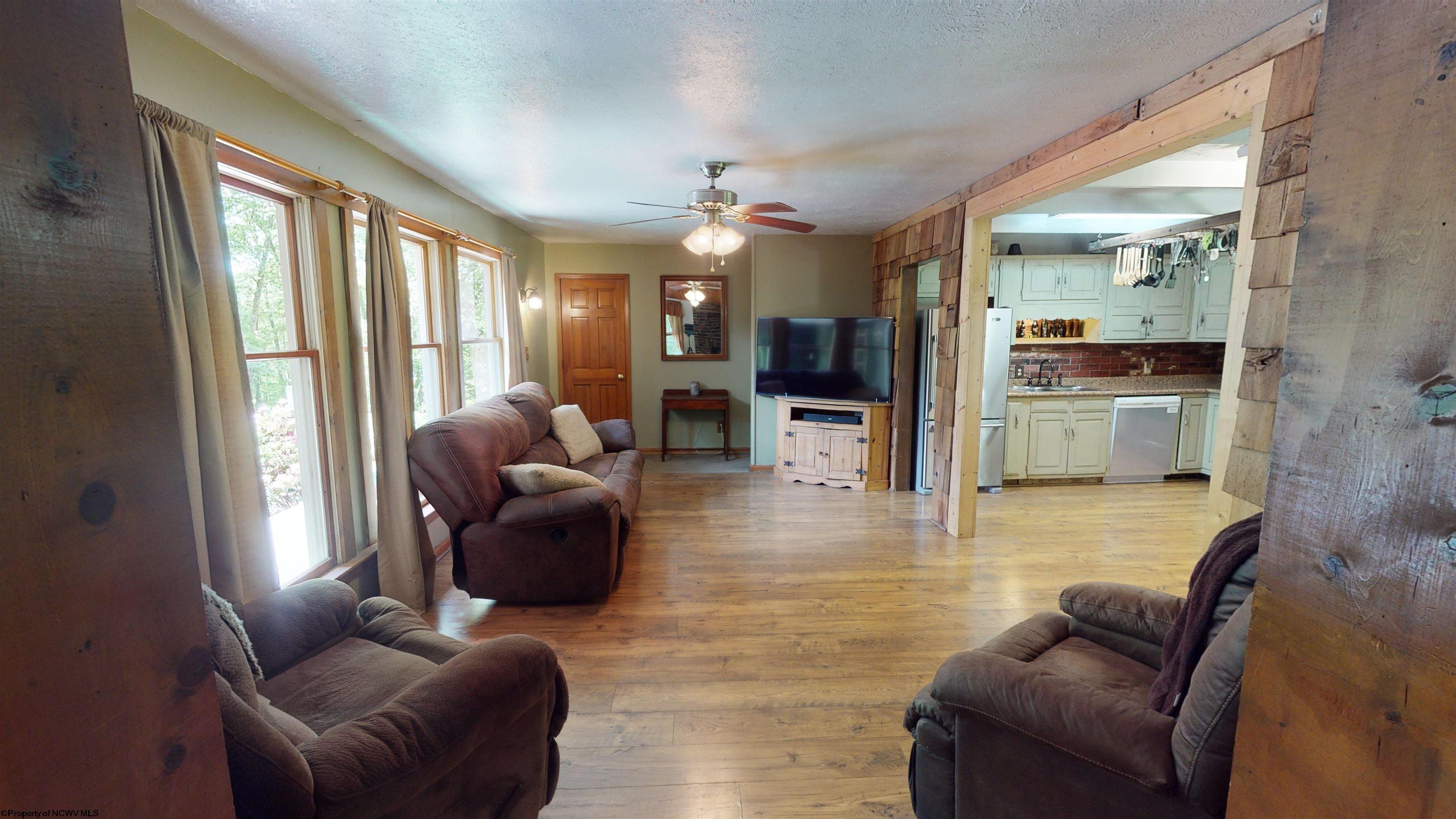 129 Valley Falls Road Fairmont, WV 26554 - Photo 12 of 30 Gallery Image 12