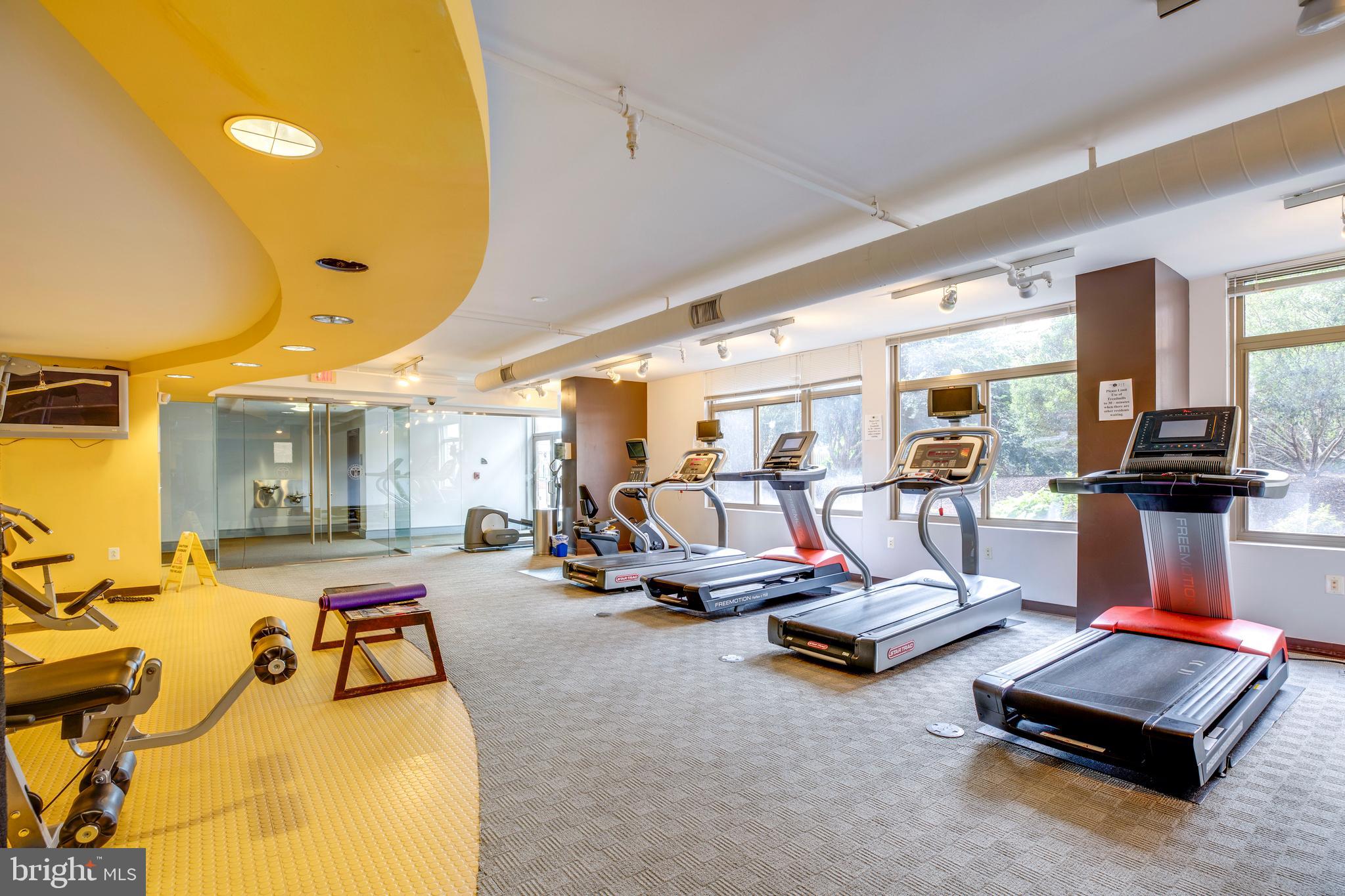 3600 South Glebe Road, Unit 427W Arlington, VA 22202 - Photo 38 of 49 a view of a room with gym equipment