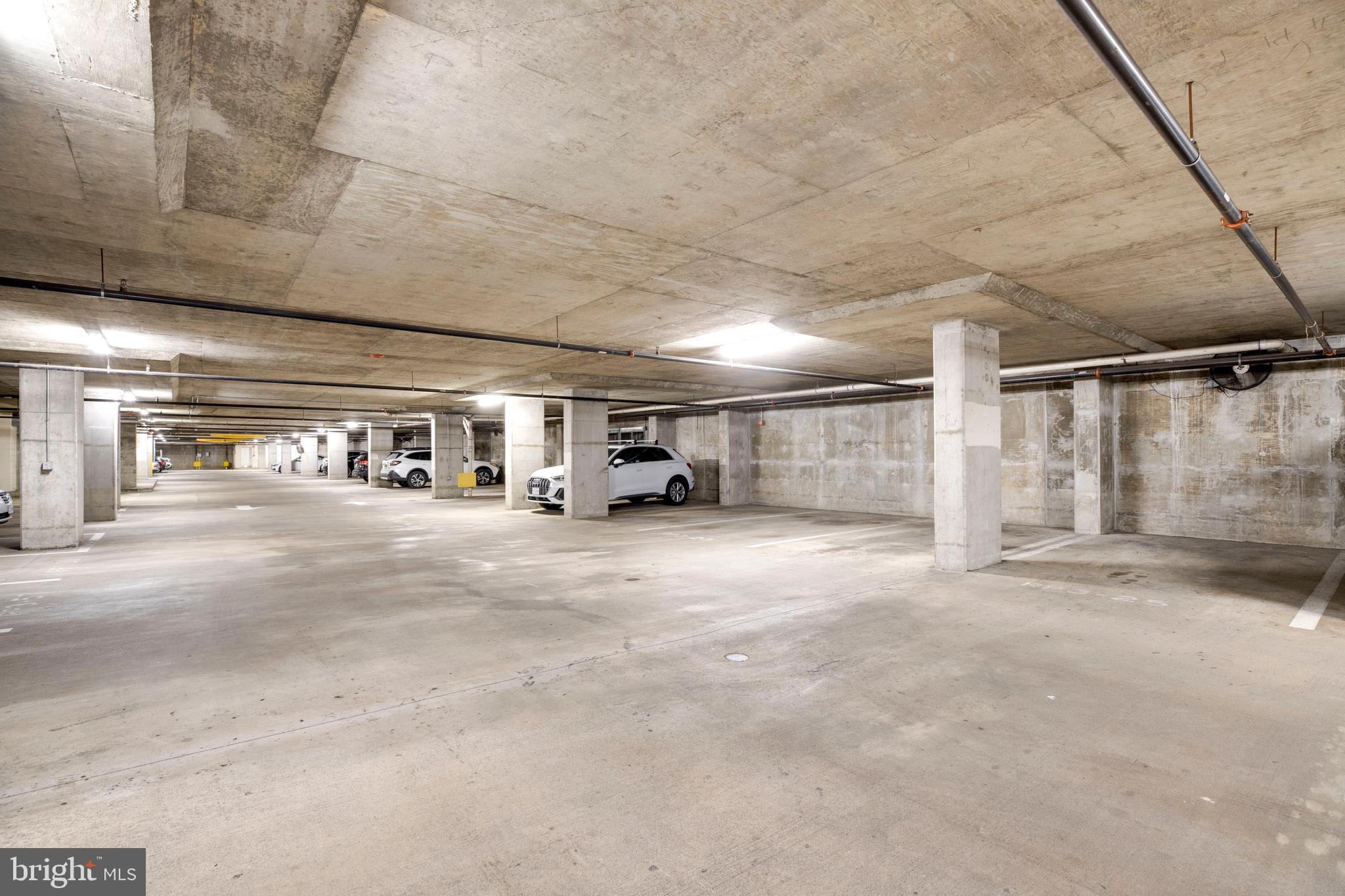 3600 South Glebe Road, Unit 427W Arlington, VA 22202 - Photo 49 of 49 a view of parking area