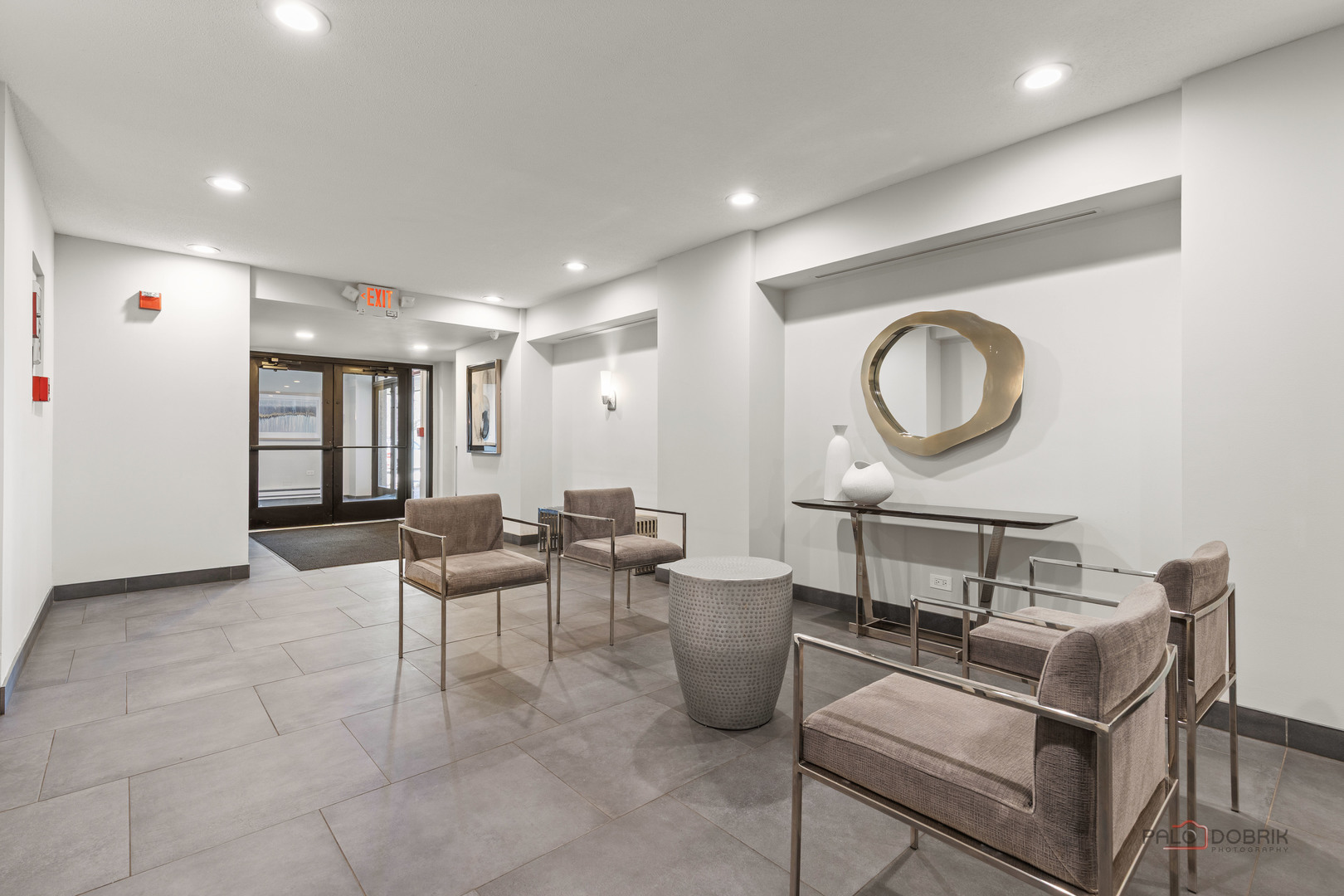 3801 Mission Hills Road, Unit 209 Northbrook, IL 60062 - Photo 3 of 19