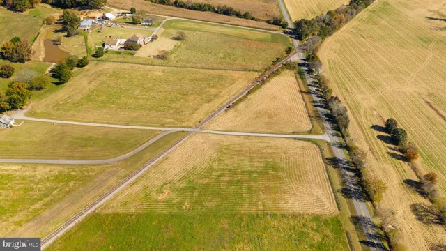 a view of a terrace with sky view