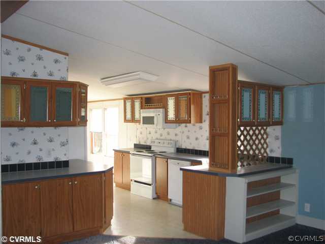 4891 Lloyds Road Champlain, VA 22438 - Photo 4 of 10 Dining Room