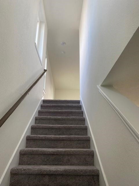 727 Hardwood Grove Houston, TX 77090 - Photo 8 of 26 a view of entryway