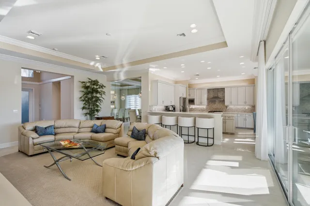 $949,900 | 11698 Southwest Coronado Springs Drive, Port St. Lucie, FL 34987